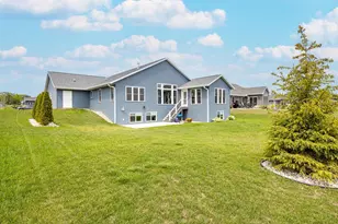 1712 Addie Pkwy, Oshkosh, WI 54904 - Photo 36