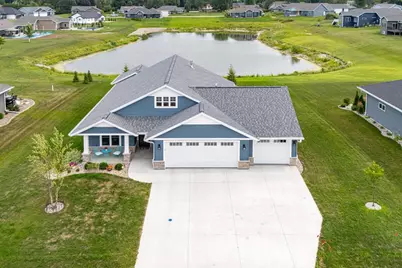 1712 Addie Parkway, Oshkosh, WI 54904 - Photo 34