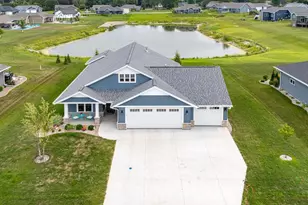 1712 Addie Pkwy, Oshkosh, WI 54904 - Photo 34
