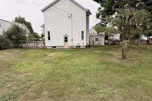 1516 Sherman St, Marinette, WI 54143 - Photo 26