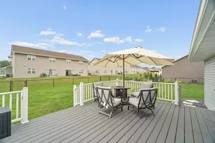 2406 Hendricks Ave, Kaukauna, WI 54130 - Photo 28