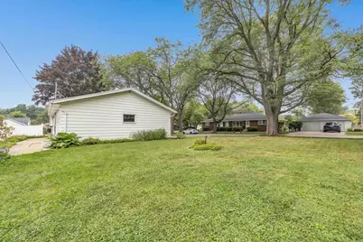 1383 Minahan Street, Green Bay, WI 54304 - Photo 22