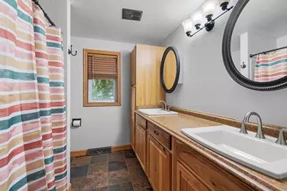 2925 Devroy Lane, Green Bay, WI 54313 - Photo 34