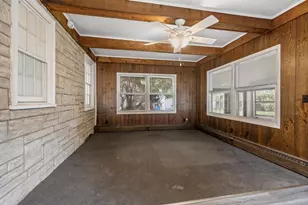 304 Jacob St, Green Bay, WI 54302 - Photo 12