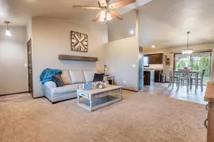 1139 Pisces Pl, De Pere, WI 54115 - Photo 8