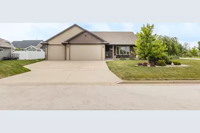 1139 Pisces Place, De Pere, WI 54115 - Photo 2