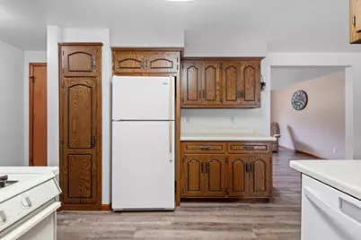 374 Skyline Boulevard, Green Bay, WI 54302 - Photo 16