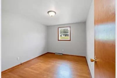 374 Skyline Boulevard, Green Bay, WI 54302 - Photo 28