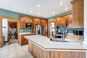 3174 Atlantis Dr, Green Bay, WI 54313 - Photo 8