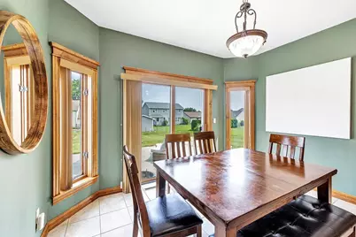 3174 Atlantis Drive, Green Bay, WI 54313 - Photo 10