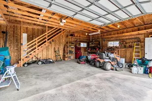 3747 Stream Rd, Green Bay, WI 54313 - Photo 38