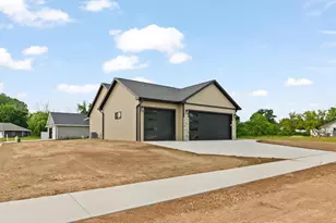 W1973 Grode Ct, Kaukauna, WI 54130 - Photo 4
