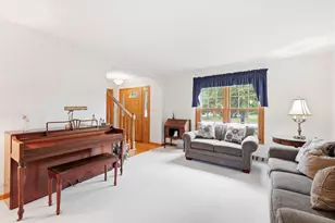 1990 Tyler Ln, De Pere, WI 54115 - Photo 16