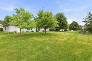 1990 Tyler Ln, De Pere, WI 54115 - Photo 40