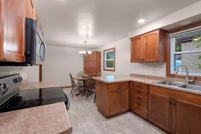 1404 Spence Street, Green Bay, WI 54304 - Photo 12