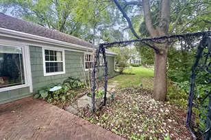 415 Arrowhead Dr, Green Bay, WI 54301 - Photo 42