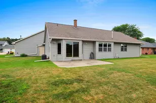 2767 Englewood Rd, Green Bay, WI 54311 - Photo 44
