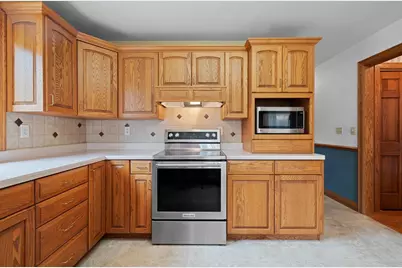 2767 Englewood Road, Green Bay, WI 54311 - Photo 16