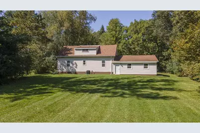 E2059 N Westgate Acres Road, Waupaca, WI 54981 - Photo 8