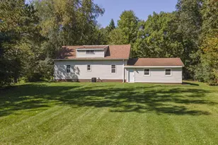 E2059 N Westgate Acres Rd, Waupaca, WI 54981 - Photo 8