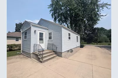 1335 Sherrin Street, Oshkosh, WI 54904 - Photo 4