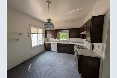 726 S Jackson Street, Green Bay, WI 54301 - Photo 8