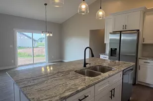 8339 Marlo Ave, Neenah, WI 54956 - Photo 22