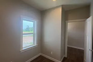 8339 Marlo Ave, Neenah, WI 54956 - Photo 8