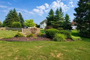 3171 Mockingbird Way, Oshkosh, WI 54904 - Photo 36