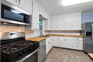 101 W Whitney St, Green Bay, WI 54301 - Photo 10