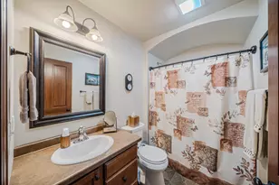 1790 Garnet Ct, Menasha, WI 54952 - Photo 28