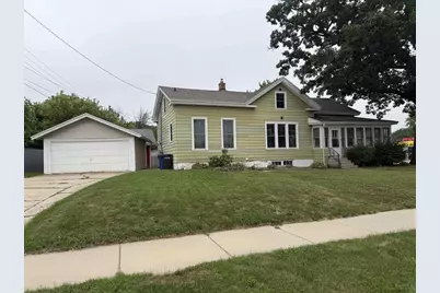 4 Prospect Avenue, Oshkosh, WI 54901 - Photo 1