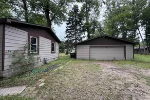 N6005 Lake Dr, Shawano, WI 54166 - Photo 20