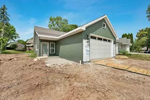 3152 E River Dr, Green Bay, WI 54301 - Photo 32