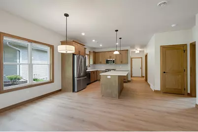 3152 East River Drive, Green Bay, WI 54301 - Photo 6