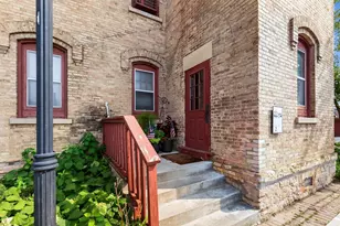 251 E Main St, Omro, WI 54963 - Photo 6