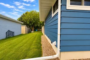 219 Cedar St, Ripon, WI 54971 - Photo 76