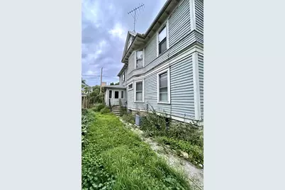 528 Mt Vernon Street, Oshkosh, WI 54901 - Photo 8