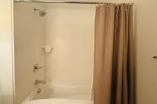 2591 Village Ln, Oshkosh, WI 54904 - Photo 26