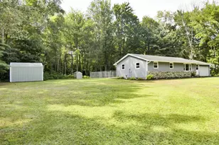 4347 Sandy Ln, Suamico, WI 54173 - Photo 42
