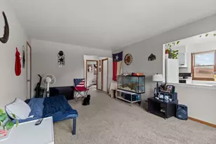 1842 Evans St, Oshkosh, WI 54901 - Photo 10