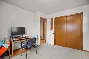 1860 Evans St, Oshkosh, WI 54901 - Photo 26