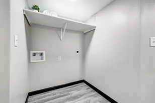2302 Glendale Ave, Green Bay, WI 54303 - Photo 18