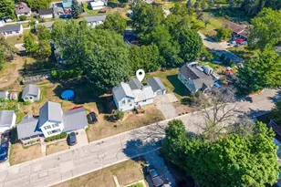 617 4th St, Oconto, WI 54153 - Photo 2