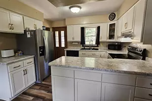 132 School Ct, Shawano, WI 54166 - Photo 8