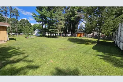 132 School Court, Shawano, WI 54166 - Photo 2