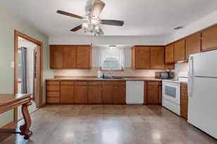 1544 Smith St, Green Bay, WI 54302 - Photo 22