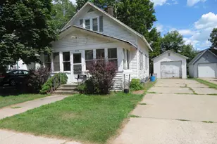 324 S Washington St, Shawano, WI 54166 - Photo 4