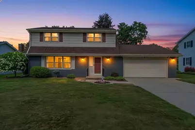 506 Pine Terrace, Green Bay, WI 54303 - Photo 2