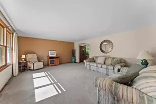 506 Pine Terrace, Green Bay, WI 54303 - Photo 24